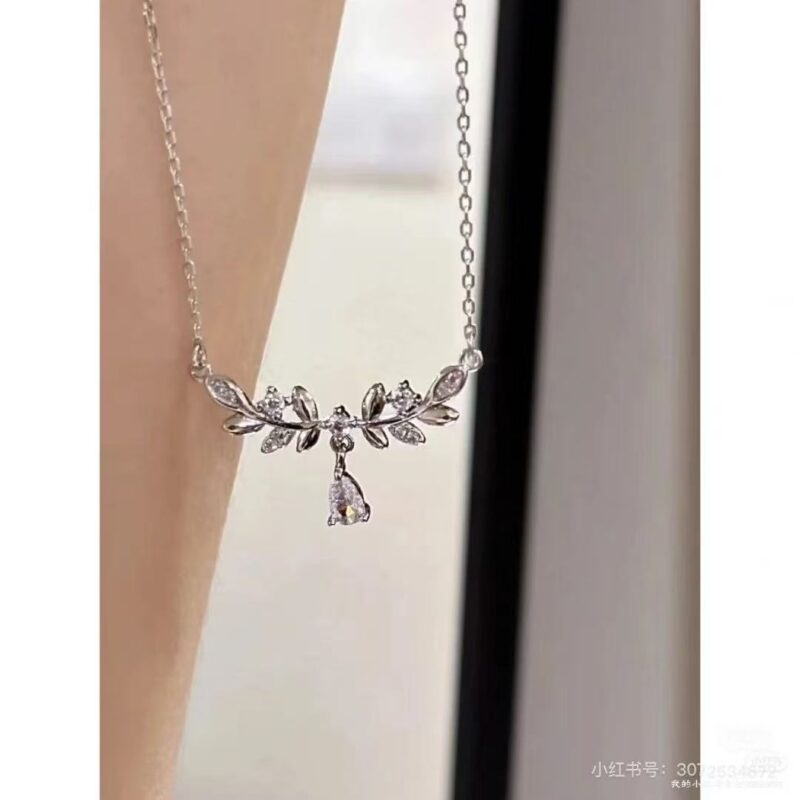 Popular diamond-inlaid leaves necklace sterling silver necklace - Image 4